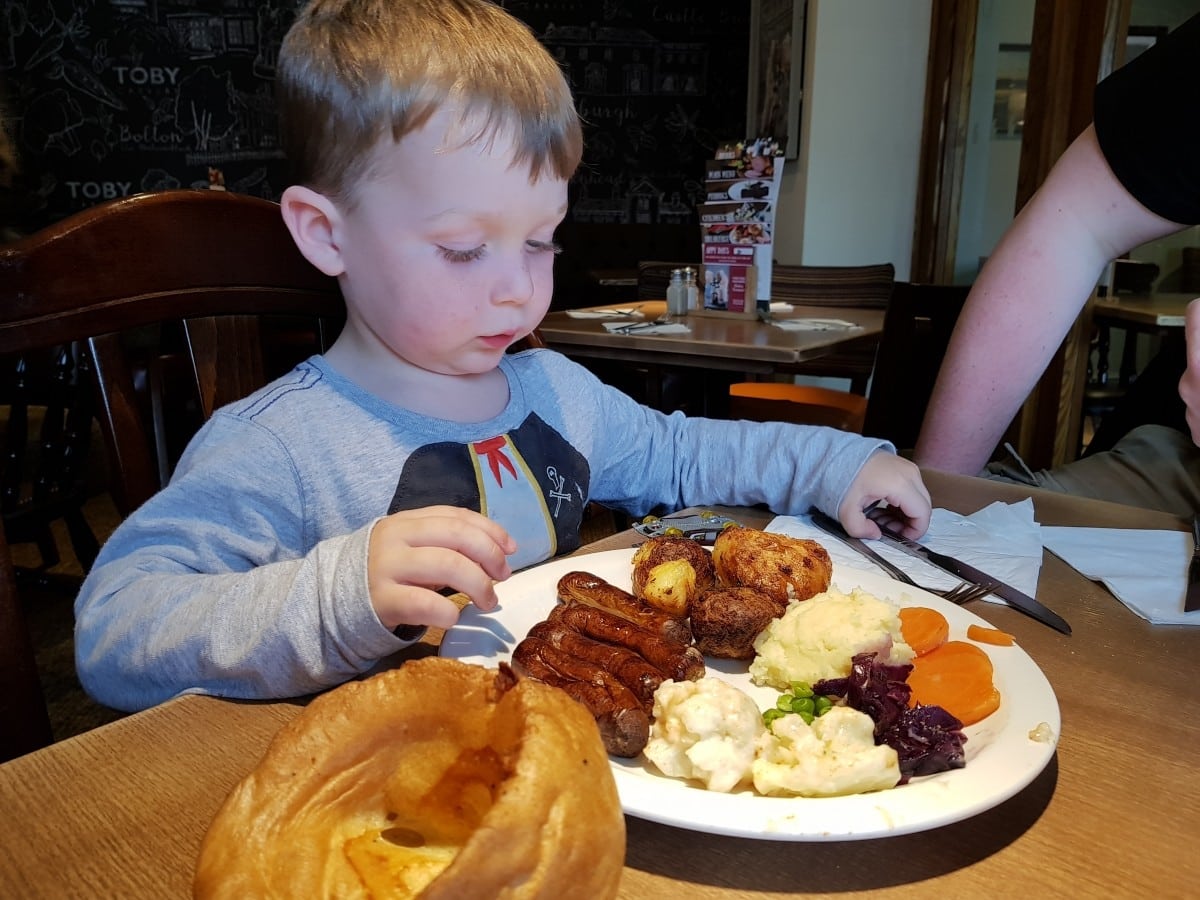 toby carvery downlands worthing