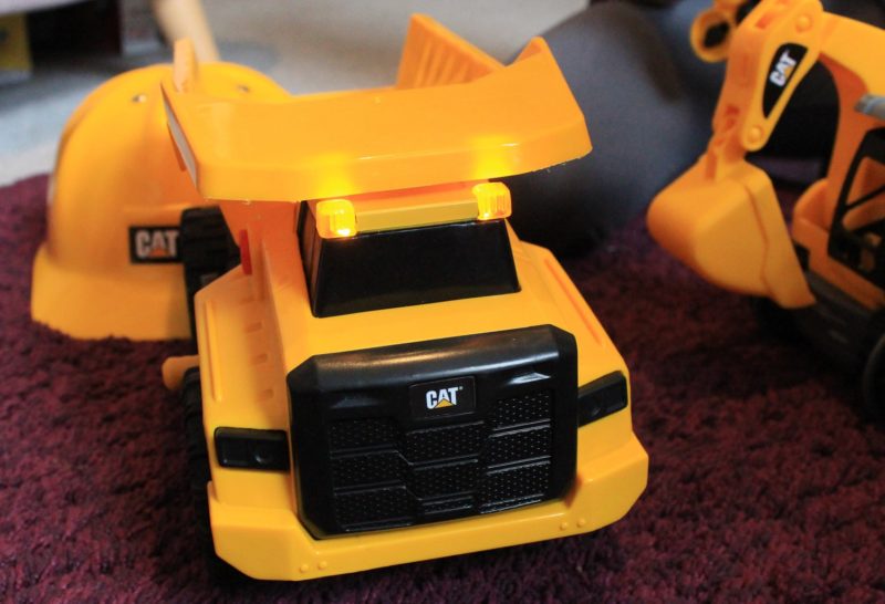 CAT Vehicle toy review
