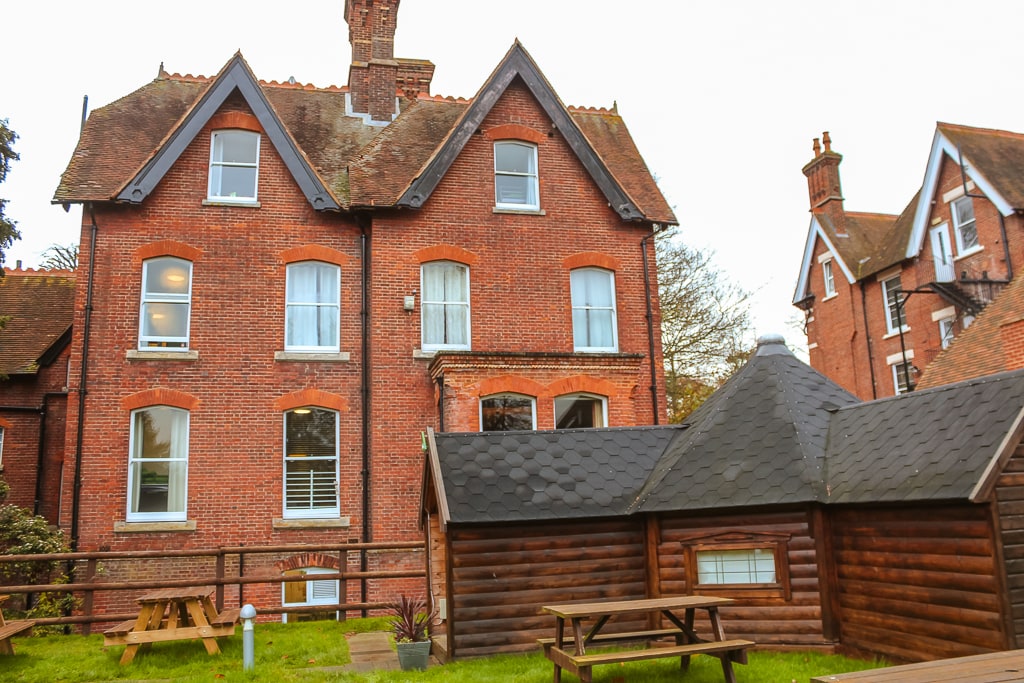 YHa Canterbury Lodge review